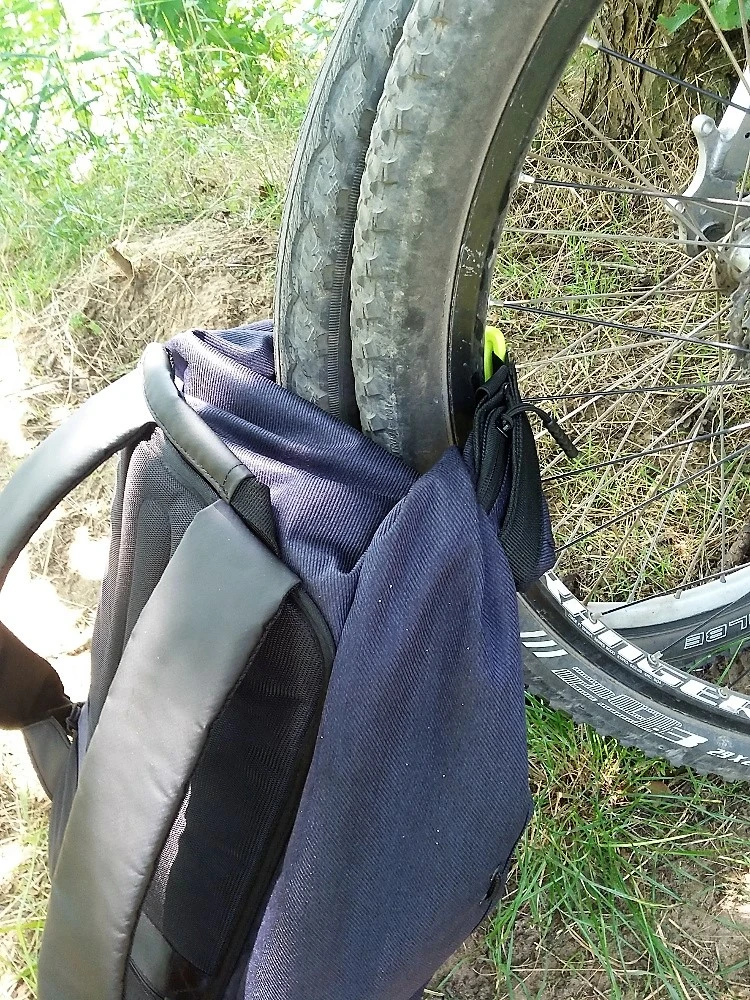 Recenzie XD Design Bobby Urban Lite